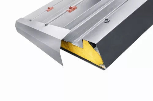 Tetőpanel véglezáró lemez, Hossz: 2000 mm