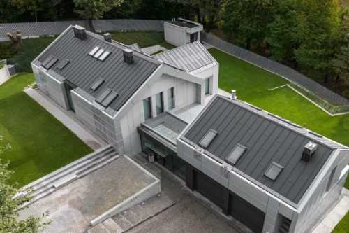 Lambda FIT "L" moduláris előkorcolt tetőlemez, UTK 23 matt (galamb szürke) 0,5mm vastag Hosszúság: 2.040 mm