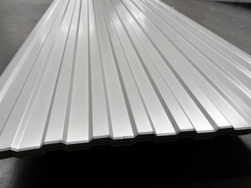 T10 másodosztályú trapézlemez, RAL9002 fényes (törtfehér) - vtg.: 0,3mm